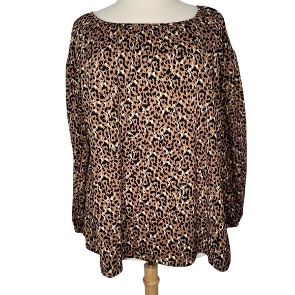 Ava & Viv Animal Print Blouse - Picture 2 of 9